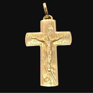 18K YELLOW GOLD JESUS CHRIST CROSS PENDANT